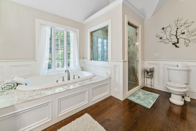 23 Aldo Drive, Woodbridge, CT 06525