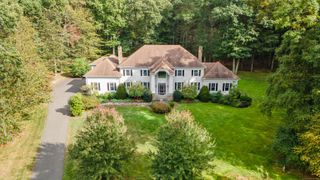23 Aldo Drive, Woodbridge, CT 06525