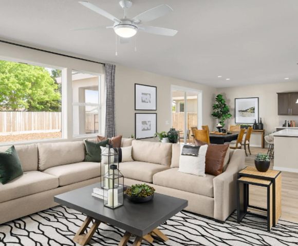 1078 Tiburon Way, Plumas Lake, CA 95961