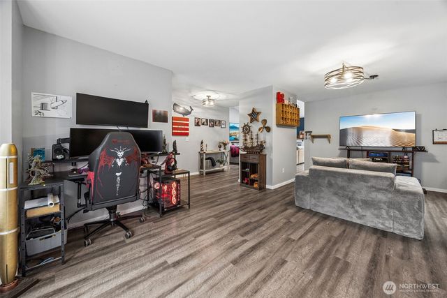 735 NE Marric Court, Bremerton, WA 98311