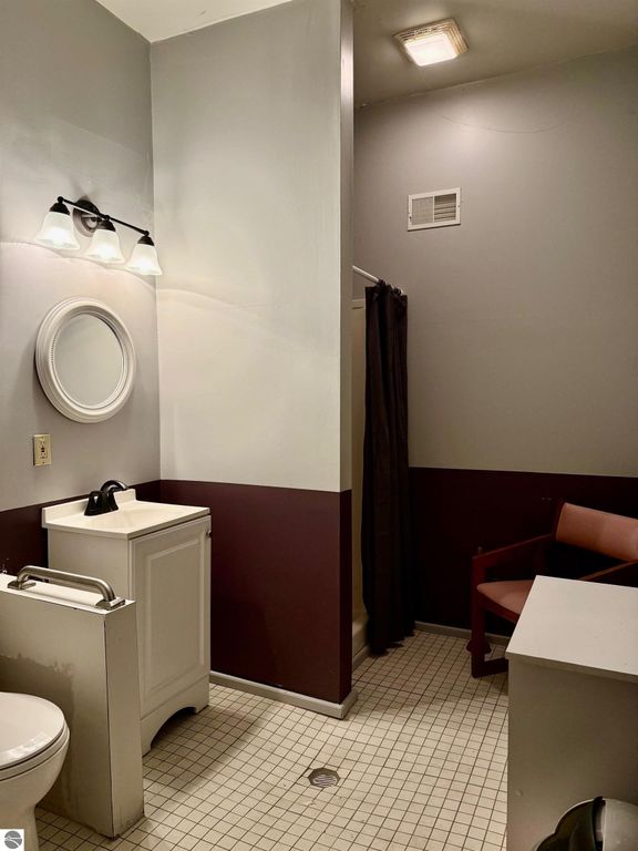 Image 33 of property listing at 1800 E M-55, Cadillac, MI 49601