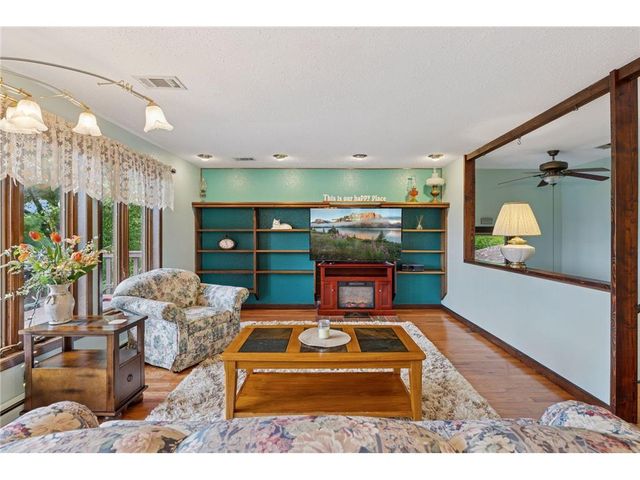 149 E Quarry Road, River Falls, WI 54022