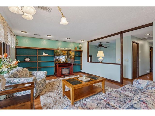 149 E Quarry Road, River Falls, WI 54022