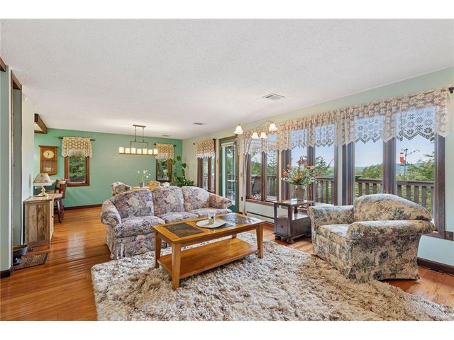 149 E Quarry Road, River Falls, WI 54022