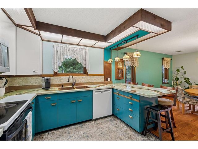 149 E Quarry Road, River Falls, WI 54022