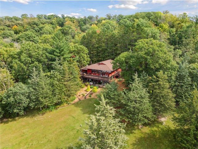 149 E Quarry Road, River Falls, WI 54022