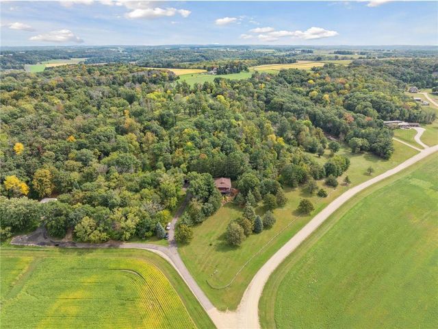 149 E Quarry Road, River Falls, WI 54022