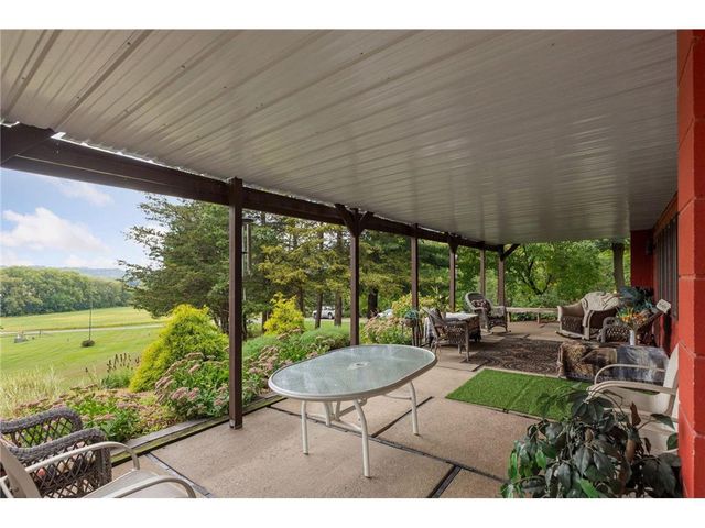 149 E Quarry Road, River Falls, WI 54022