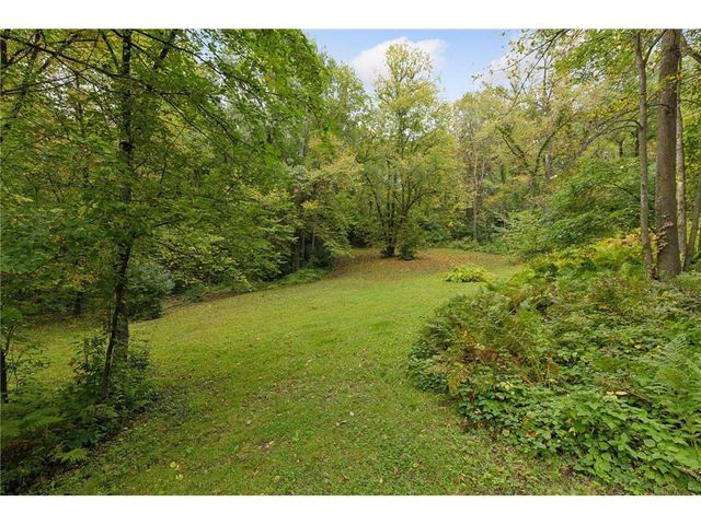 149 E Quarry Road, River Falls, WI 54022
