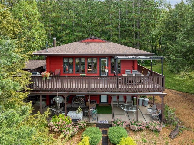 149 E Quarry Road, River Falls, WI 54022