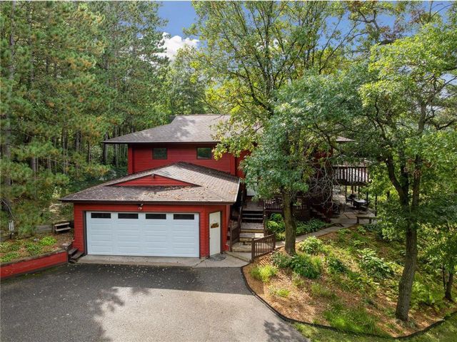 149 E Quarry Road, River Falls, WI 54022