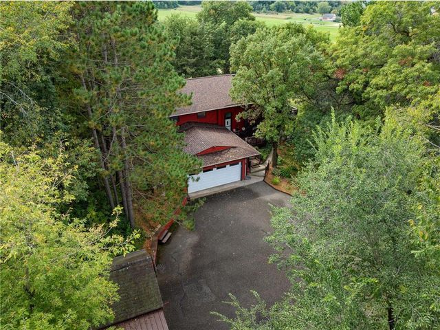 149 E Quarry Road, River Falls, WI 54022