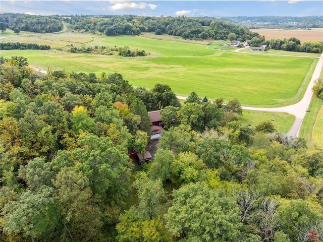 149 E Quarry Road, River Falls, WI 54022