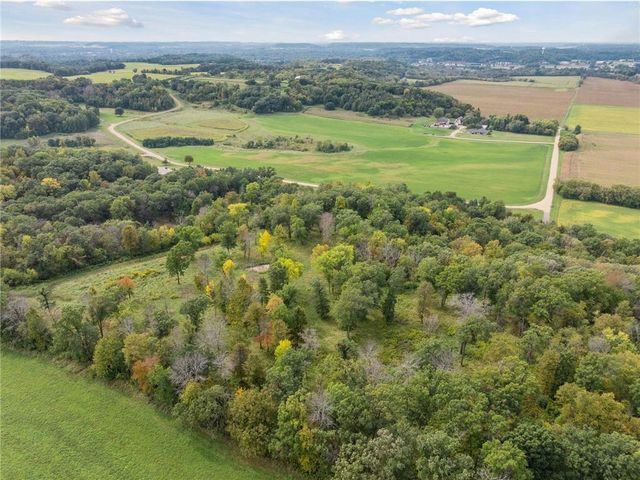 149 E Quarry Road, River Falls, WI 54022