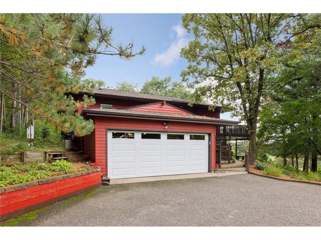 149 E Quarry Road, River Falls, WI 54022