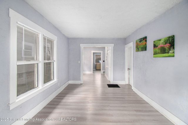 1407 New York Avenue, Lansing, MI 48906