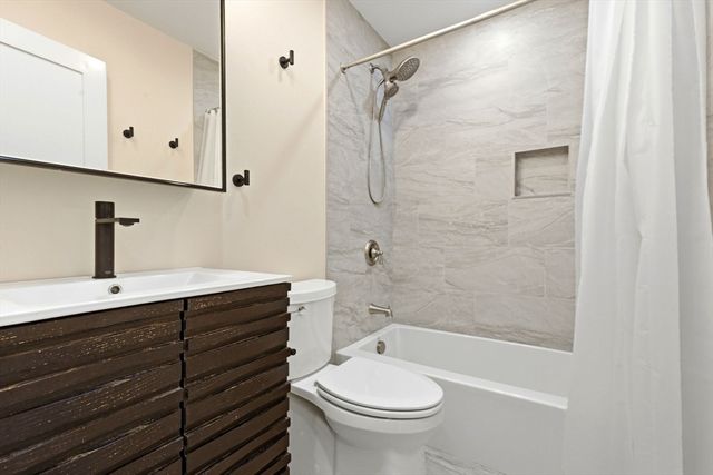 123 Nottinghill Rd, Boston, MA 02135
