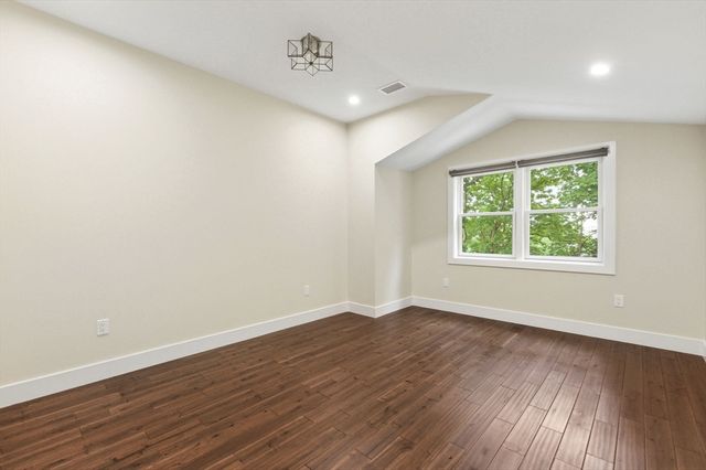 123 Nottinghill Rd, Boston, MA 02135