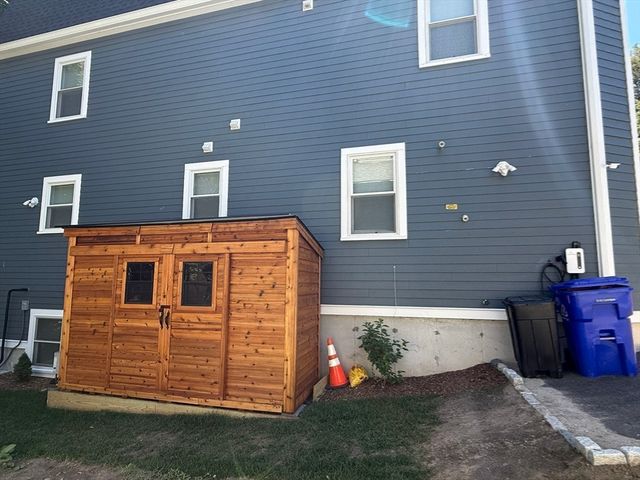 123 Nottinghill Rd, Boston, MA 02135