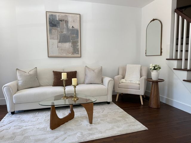123 Nottinghill Rd, Boston, MA 02135