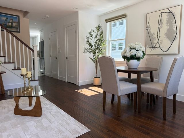 123 Nottinghill Rd, Boston, MA 02135
