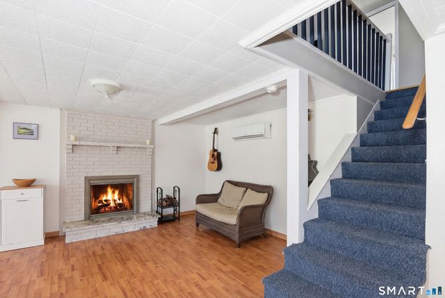 291 East Quasset Road, Woodstock, CT 06281