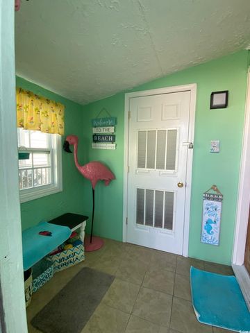 703 3rd Ave. S, North Myrtle Beach, SC 29582