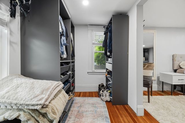 12 Lakeview Ave, Reading, MA 01867