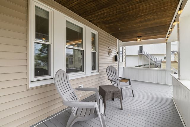12 Lakeview Ave, Reading, MA 01867