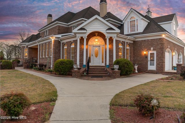 1133 Strawberry Branch Road, Kinston, NC 28501