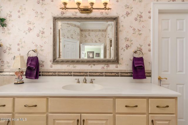 1133 Strawberry Branch Road, Kinston, NC 28501