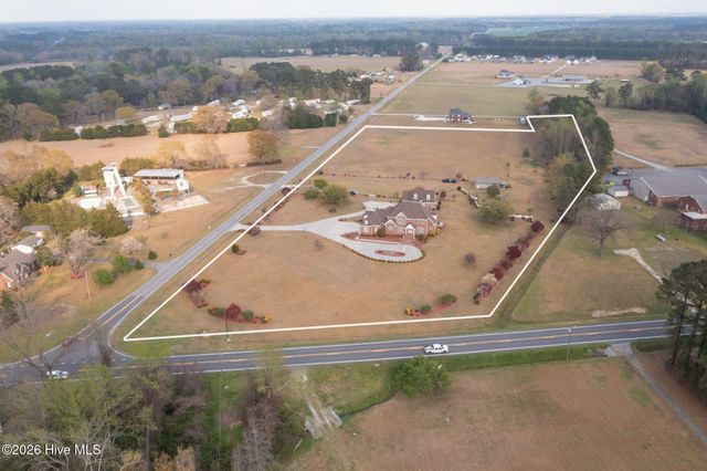 1133 Strawberry Branch Road, Kinston, NC 28501