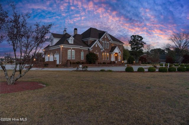 1133 Strawberry Branch Road, Kinston, NC 28501