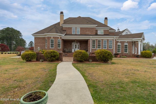 1133 Strawberry Branch Road, Kinston, NC 28501