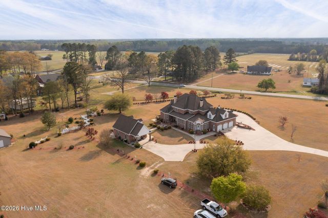 1133 Strawberry Branch Road, Kinston, NC 28501