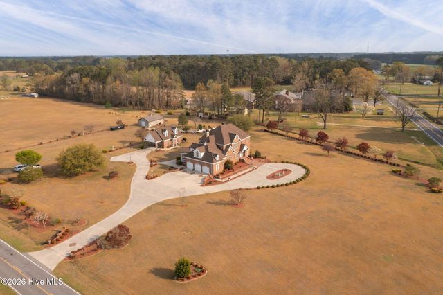 1133 Strawberry Branch Road, Kinston, NC 28501