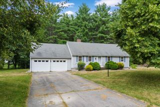 40 Caswell Drive, Greenland, NH 03840