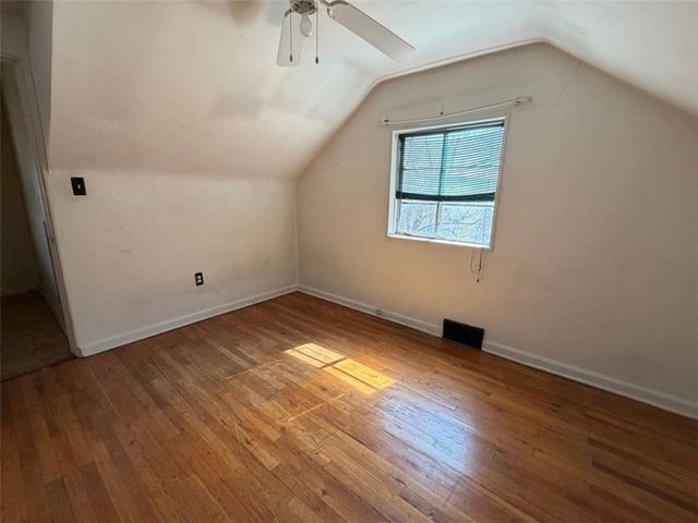 432 Mary St, Jeannette, PA 15644