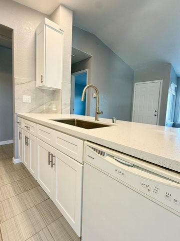 8 Lancaster Circle 224, Bay Point, CA 94565