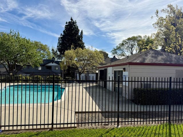 8 Lancaster Circle 224, Bay Point, CA 94565
