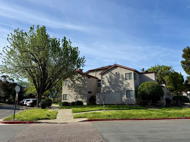 8 Lancaster Circle 224, Bay Point, CA 94565