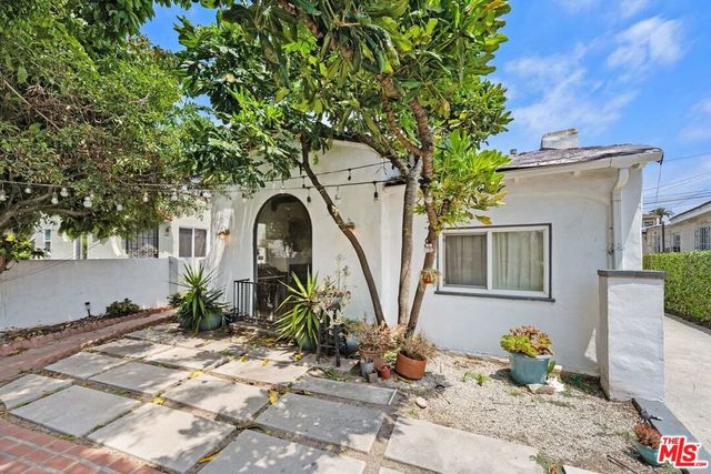 2736 S Cloverdale Avenue, Los Angeles, CA 90016