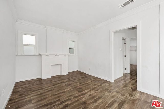 2736 S Cloverdale Avenue, Los Angeles, CA 90016