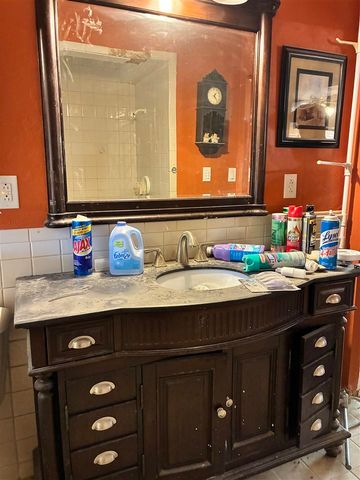 1305 NW Smith Ave, Lawton, OK 73507