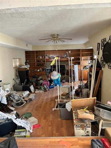 1305 NW Smith Ave, Lawton, OK 73507