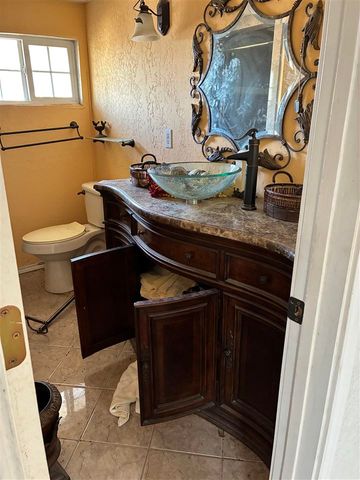 1305 NW Smith Ave, Lawton, OK 73507