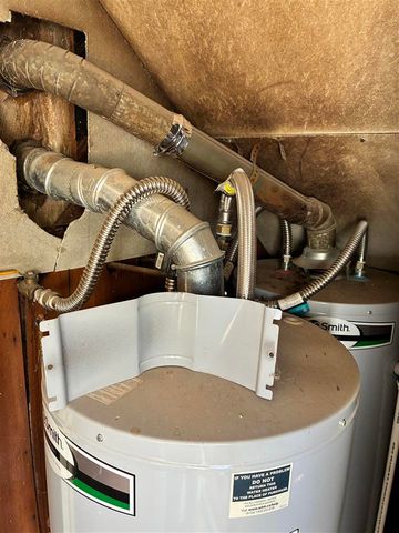 1305 NW Smith Ave, Lawton, OK 73507