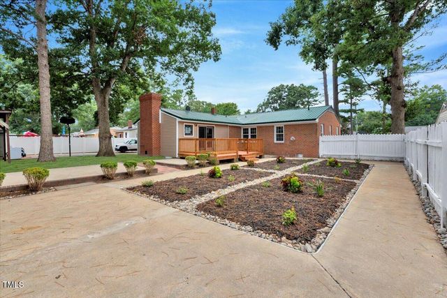 712 E 13th St Street, Roanoke Rapids, NC 27870
