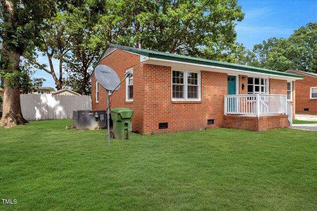 712 E 13th St Street, Roanoke Rapids, NC 27870