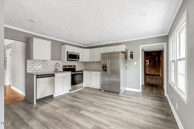 712 E 13th St Street, Roanoke Rapids, NC 27870